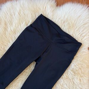 Under Armour Black Athletic Capri Leggings